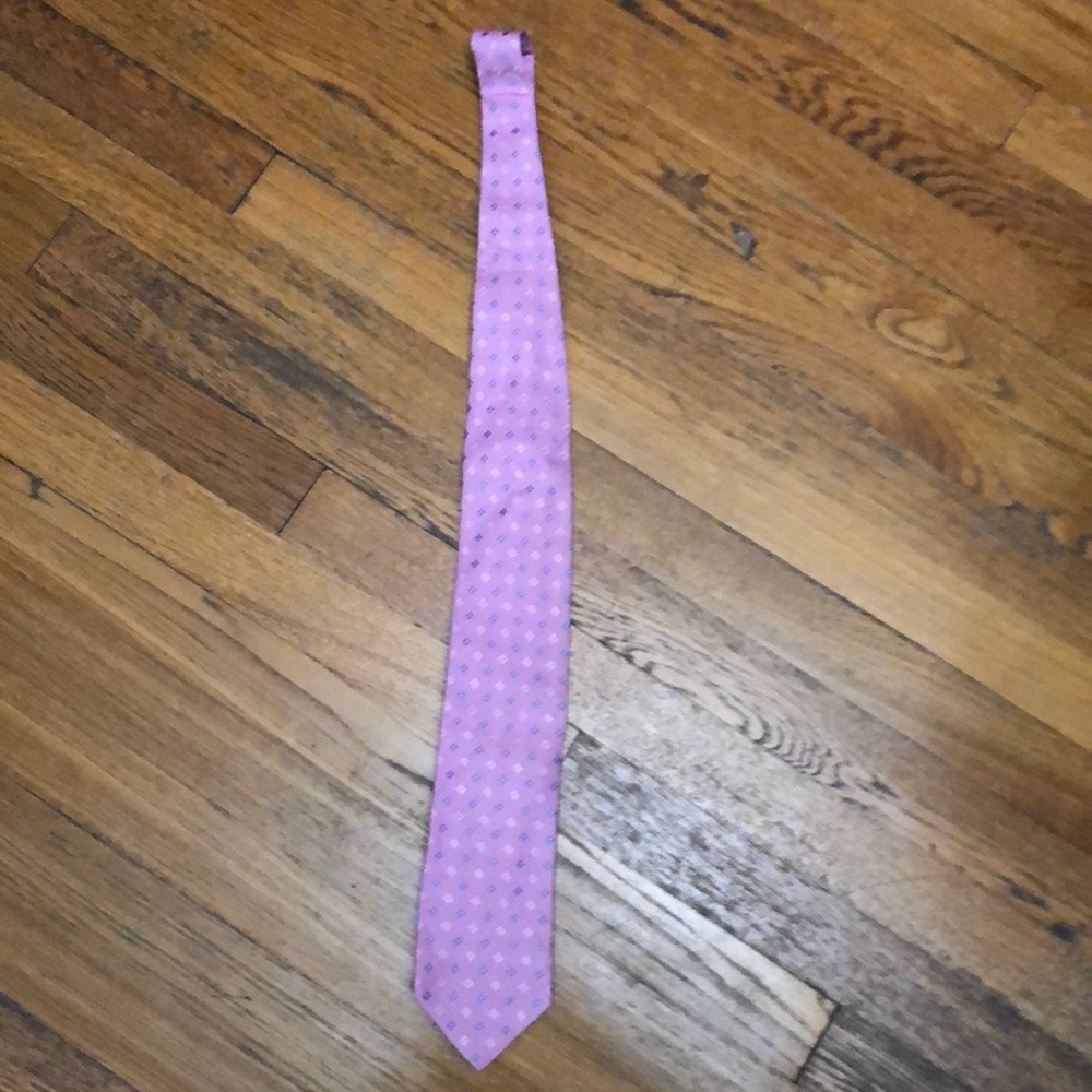 Tie by saks fifth avenue